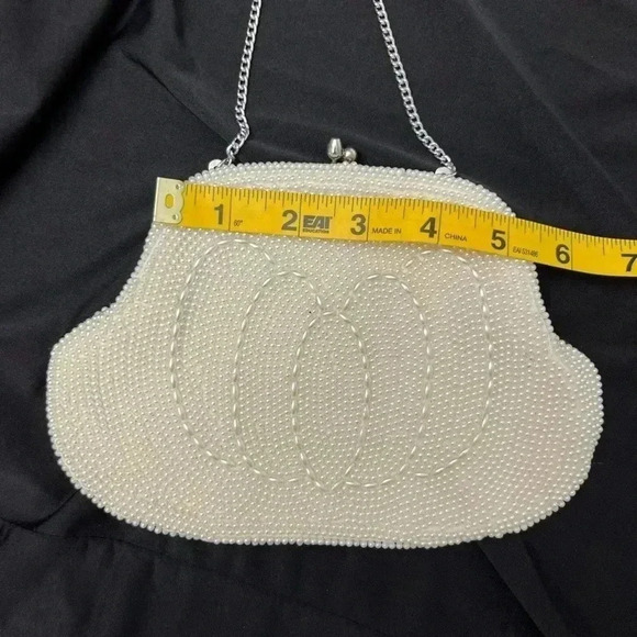 Pearl Beaded Clutch Vintage Made In Japan Formal Ivory Retro Classic Chain Strap - Picture 7 of 10